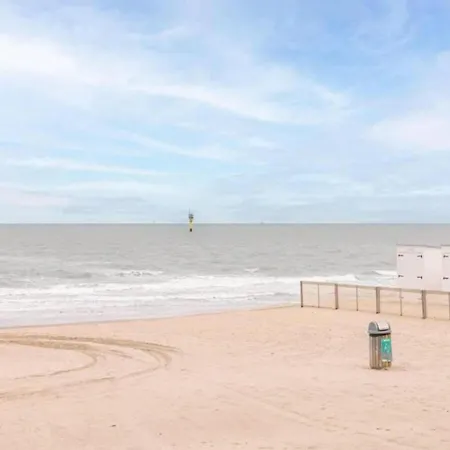 Seaside Apartment Knokke-Heist